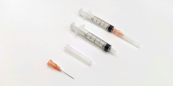 無(wú)菌注射器在化學(xué)實(shí)驗操作中的用途